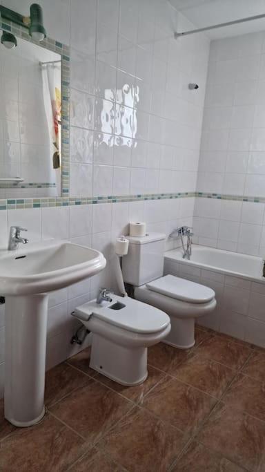 Bungalow Con Jardin Y Piscina Cerca De La Playa Oropesa del Mar Eksteriør bilde