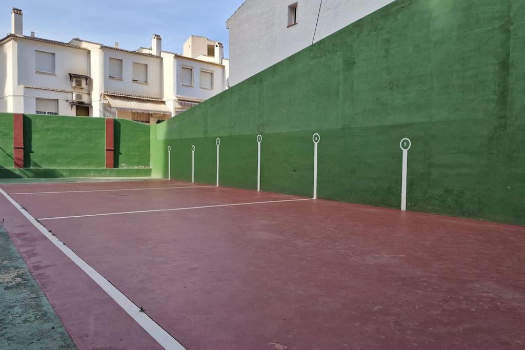 Bungalow Con Jardin Y Piscina Cerca De La Playa Oropesa del Mar Eksteriør bilde