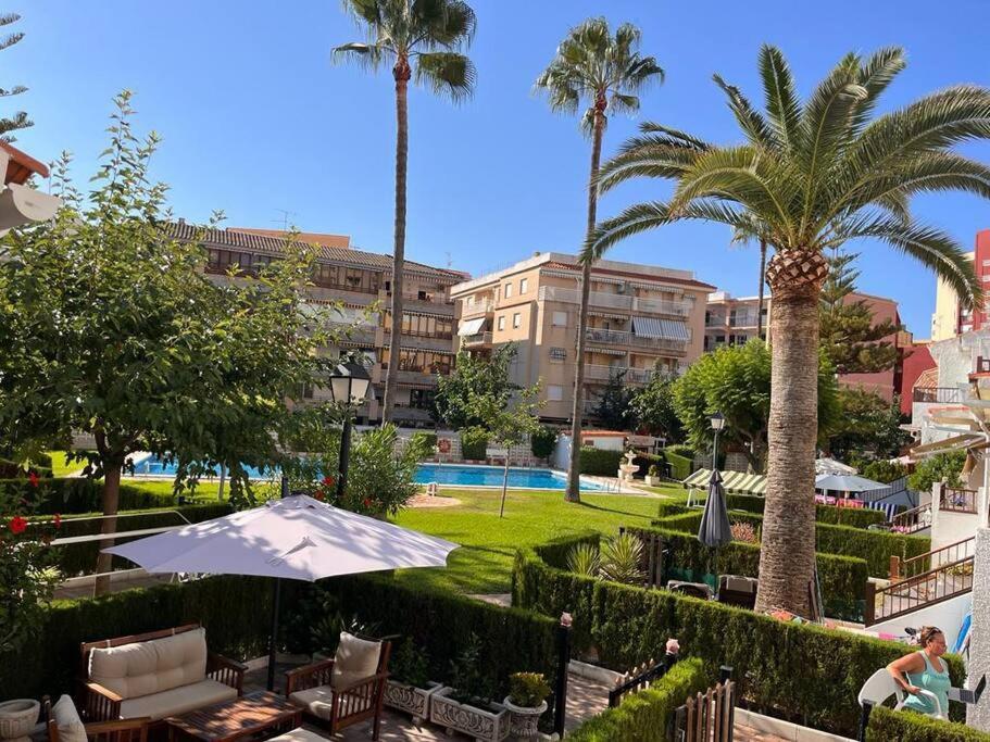 Bungalow Con Jardin Y Piscina Cerca De La Playa Oropesa del Mar Eksteriør bilde