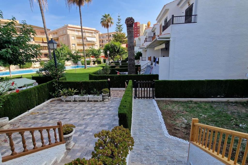 Bungalow Con Jardin Y Piscina Cerca De La Playa Oropesa del Mar Eksteriør bilde